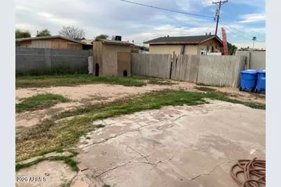 7619 W Clarendon Avenue, Phoenix, AZ 85033 - Photo 49