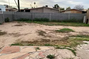 7619 W Clarendon Ave, Phoenix, AZ 85033 - Photo 47