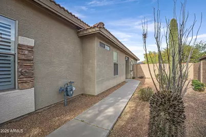 33198 N Cat Hills Avenue, San Tan Valley, AZ 85144 - Photo 3