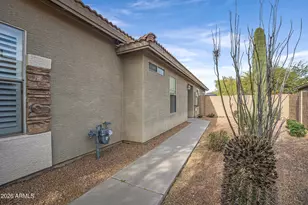 33198 N Cat Hills Ave, San Tan Valley, AZ 85144 - Photo 3