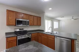 40402 W Hayden Dr, Maricopa, AZ 85138 - Photo 19