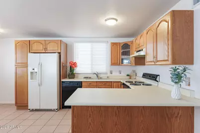 15260 S Padres Road, Arizona City, AZ 85123 - Photo 9