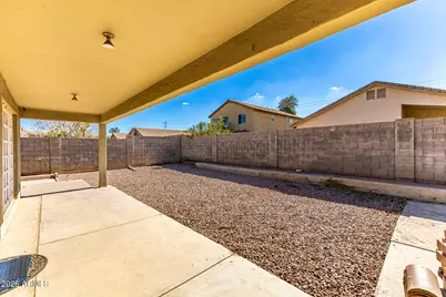 1635 W Dunbar Drive, Phoenix, AZ 85041 - Photo 9