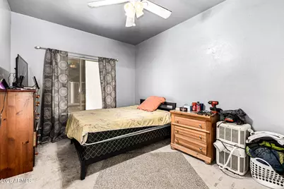 1635 W Dunbar Drive, Phoenix, AZ 85041 - Photo 33