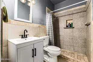 1635 W Dunbar Dr, Phoenix, AZ 85041 - Photo 35