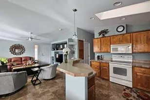 650 N Hawes Rd, Mesa, AZ 85207 - Photo 11