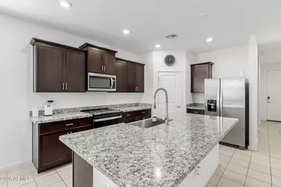 1315 S 224th Drive, Buckeye, AZ 85326 - Photo 9