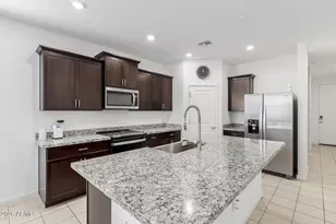 1315 S 224th Dr, Buckeye, AZ 85326 - Photo 9