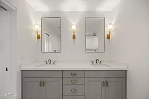 4323 E Whitton Ave, Phoenix, AZ 85018 - Photo 17