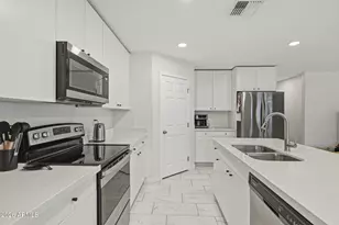 8042 S Calle Moctezuma --, Tempe, AZ 85283 - Photo 3