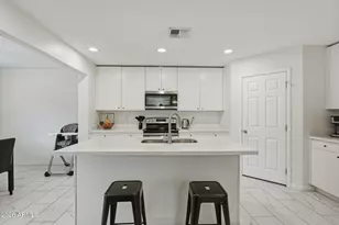 8042 S Calle Moctezuma --, Tempe, AZ 85283 - Photo 5