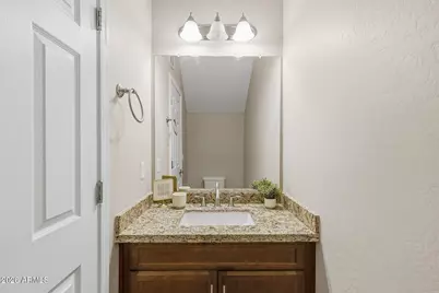 21655 N 36th Avenue #106, Glendale, AZ 85308 - Photo 17