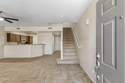 21655 N 36th Avenue #106, Glendale, AZ 85308 - Photo 3