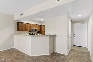 21655 N 36th Ave, Glendale, AZ 85308 - Photo 11