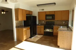 8703 W Sahuaro Dr, Peoria, AZ 85345 - Photo 19