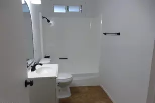 8703 W Sahuaro Dr, Peoria, AZ 85345 - Photo 13