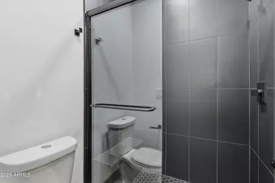 2813 E Trumbull Road #1, Phoenix, AZ 85040 - Photo 31