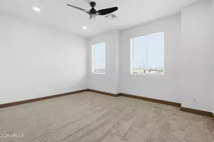 2813 E Trumbull Rd, Phoenix, AZ 85040 - Photo 27