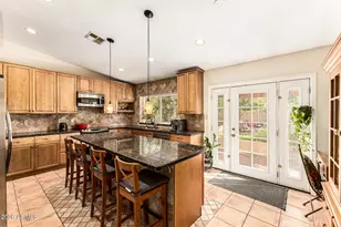 8125 S Taylor Dr, Tempe, AZ 85284 - Photo 9