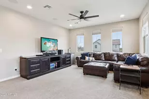 2041 E Wisteria Dr, Chandler, AZ 85286 - Photo 15