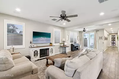 2041 E Wisteria Drive, Chandler, AZ 85286 - Photo 5