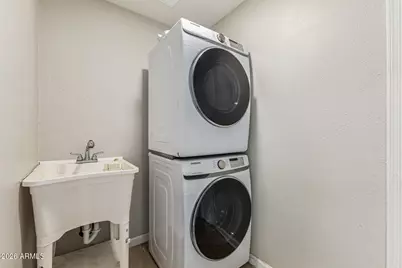 108 N Terrace Road, Chandler, AZ 85226 - Photo 35