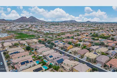 7572 W Quail Track Drive, Peoria, AZ 85383 - Photo 43