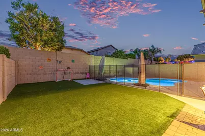 7572 W Quail Track Drive, Peoria, AZ 85383 - Photo 25