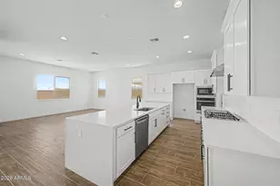 18543 W Laurie Ln, Waddell, AZ 85355 - Photo 9