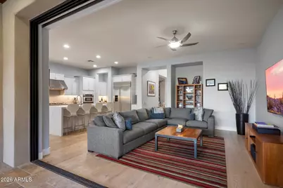 3805 E Zachary Drive, Phoenix, AZ 85050 - Photo 7