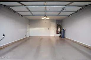 3805 E Zachary Dr, Phoenix, AZ 85050 - Photo 49