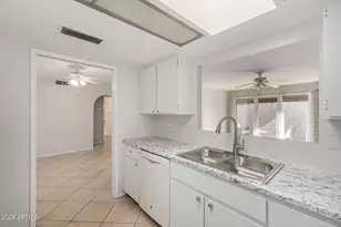 517 W Duke Dr, Tempe, AZ 85283 - Photo 11