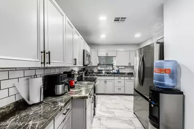 2339 W Pima Street, Phoenix, AZ 85009 - Photo 15