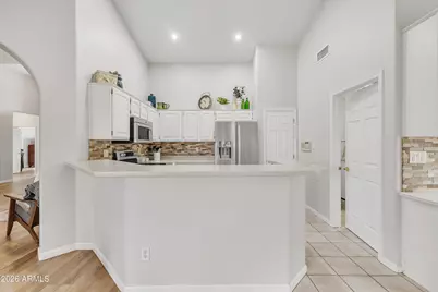 13354 W Palm Lane, Goodyear, AZ 85395 - Photo 17
