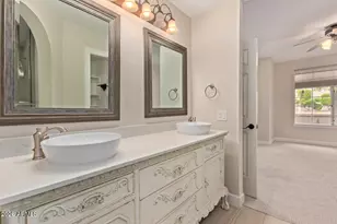 1633 E Lakeside Dr, Gilbert, AZ 85234 - Photo 29