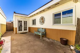 2541 N 22nd Dr, Phoenix, AZ 85009 - Photo 23