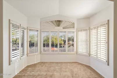 22005 N 43rd Place, Phoenix, AZ 85050 - Photo 35