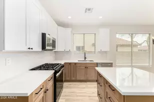 39912 N Thunder Hills Ln, Phoenix, AZ 85086 - Photo 3