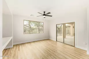 39912 N Thunder Hills Ln, Phoenix, AZ 85086 - Photo 9