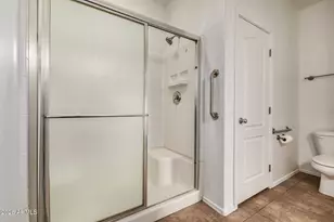 13239 N 87th Dr, Peoria, AZ 85381 - Photo 19