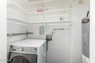 2151 E Sanos Dr, Tempe, AZ 85281 - Photo 31