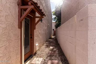 2151 E Sanos Drive, Tempe, AZ 85281 - Photo 55