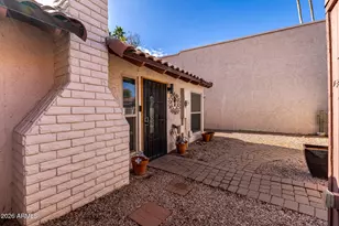 2151 E Sanos Dr, Tempe, AZ 85281 - Photo 11