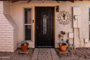 2151 E Sanos Dr, Tempe, AZ 85281 - Photo 37