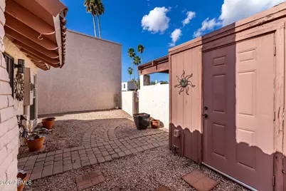 2151 E Sanos Drive, Tempe, AZ 85281 - Photo 37
