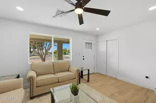 215 S 82nd Way, Mesa, AZ 85208 - Photo 7