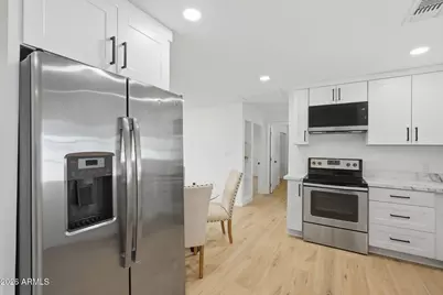 215 S 82nd Way, Mesa, AZ 85208 - Photo 9