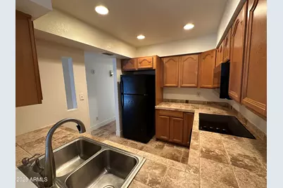 924 S Hacienda Drive #D, Tempe, AZ 85281 - Photo 5