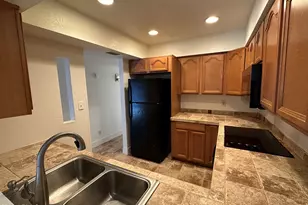 924 S Hacienda Dr, Tempe, AZ 85281 - Photo 5