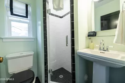 529 W Cambridge Avenue, Phoenix, AZ 85003 - Photo 33